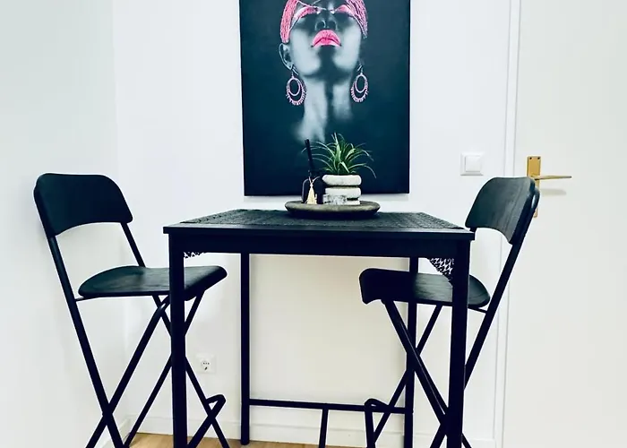 4br Shared Apartment *