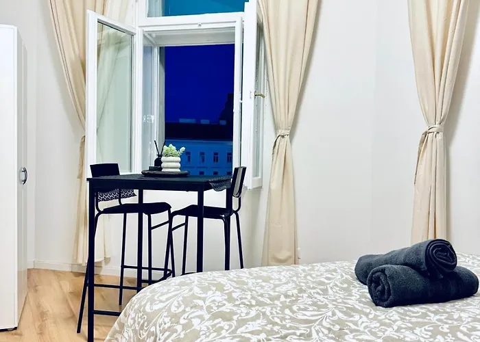 Apartment 4br Shared