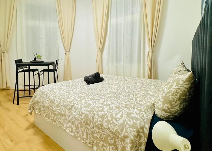 4br Shared Apartment